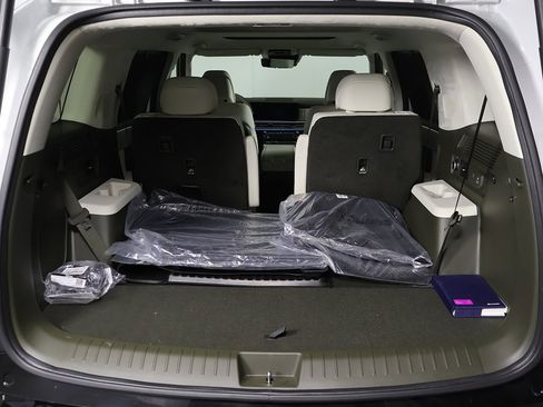 Certified 2025 Hyundai Santa Fe Calligraphy image 23