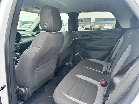 Certified 2024 Chevrolet TrailBlazer LT w/ Driver Confidence Package FWD image 36