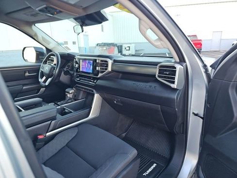 Used 2022 Toyota Tundra SR5 image 31