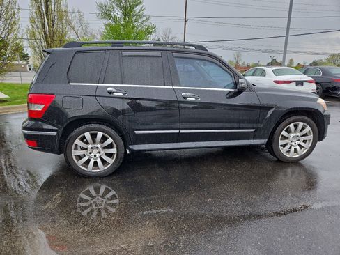 Used 2010 Mercedes-Benz GLK 350 4MATIC image 5