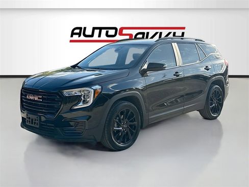 Used 2024 GMC Terrain SLE w/ Driver Convenience Package image 3