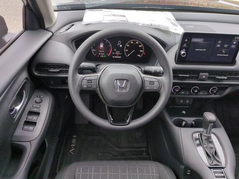 New 2027 Honda HR-V LX image 14