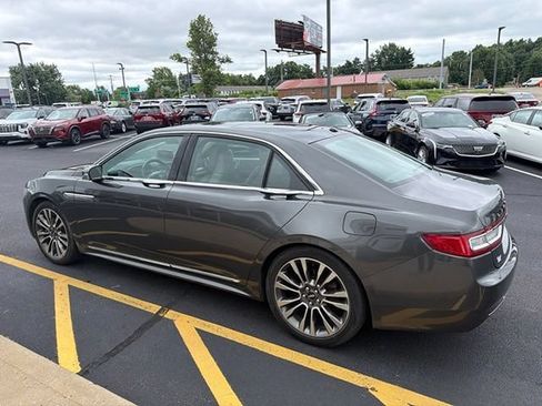 Used 2017 Lincoln Continental Reserve AWD/4WD image 13