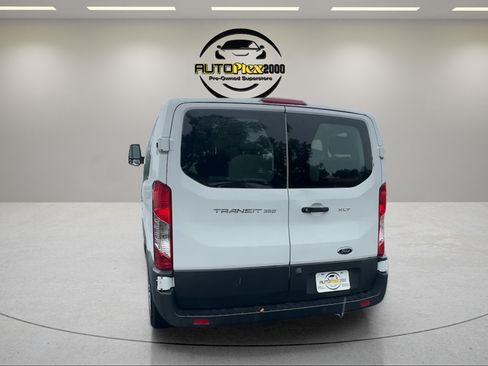 Used 2023 Ford Transit 350 XLT RWD image 6