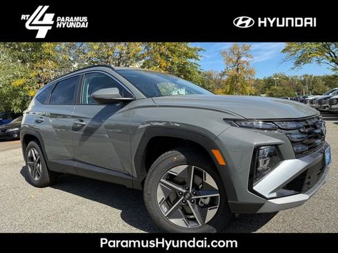 New 2026 Hyundai Tucson SEL image 1