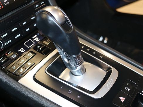 Used 2018 Porsche 718 Boxster RWD image 48