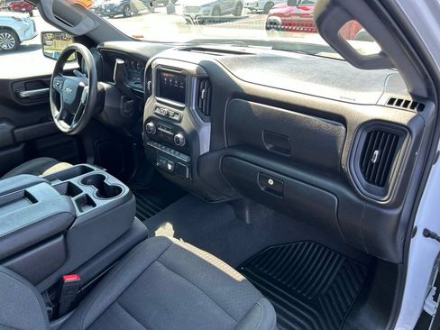 Used 2022 Chevrolet Silverado 1500 Custom RWD image 40