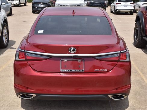 Used 2023 Lexus ES 350 w/ Premium Package image 8
