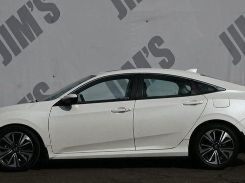 Used 2017 Honda Civic EX-T image 5