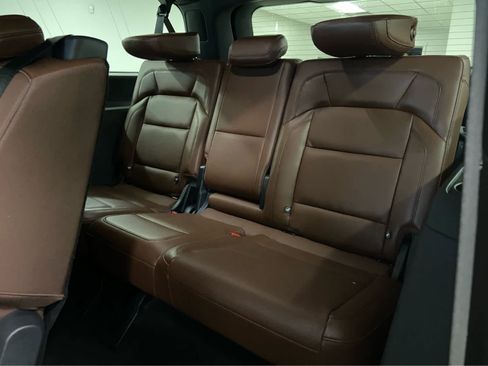 Used 2025 Lincoln Navigator L Reserve image 18