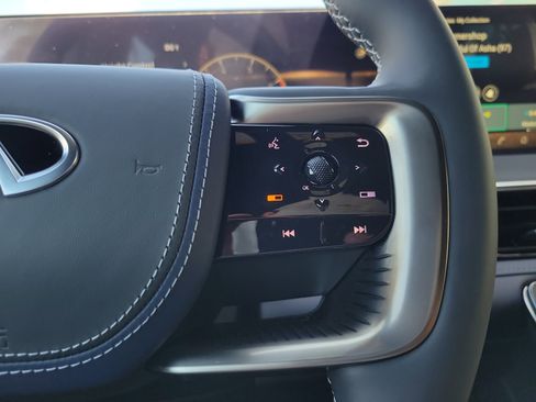 New 2026 INFINITI QX80 4WD w/ Sport Exterior Package image 29