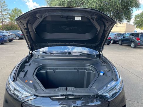 Used 2023 Ford Mustang Mach-E GT image 34