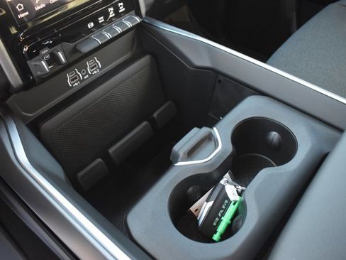 New 2026 RAM 3500 Big Horn image 27