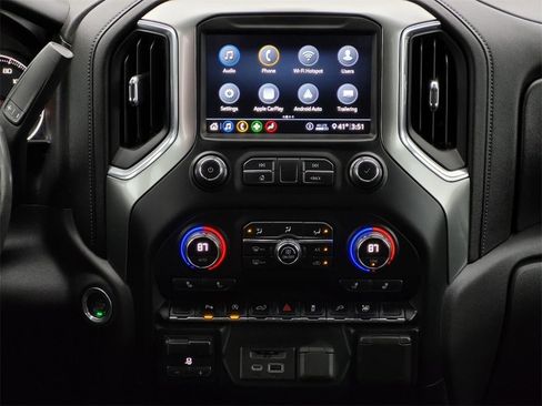 Used 2020 Chevrolet Silverado 1500 LT w/ Texas Edition image 35