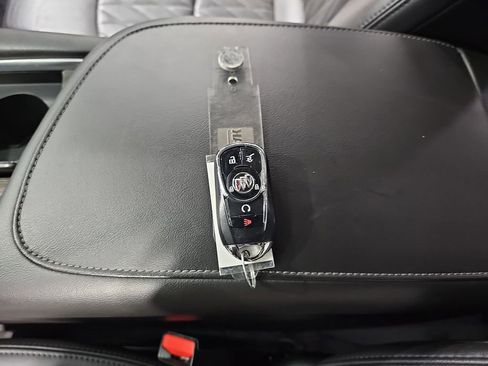 Certified 2022 Buick Enclave Avenir w/ Avenir Technology Package image 43