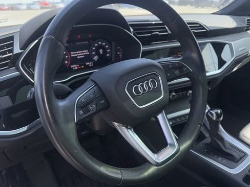 Used 2023 Audi Q3 2.0T Premium image 10