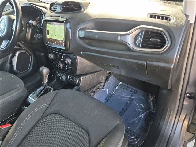 Used 2023 Jeep Renegade Latitude w/ Sun/Sound Group AWD/4WD image 26