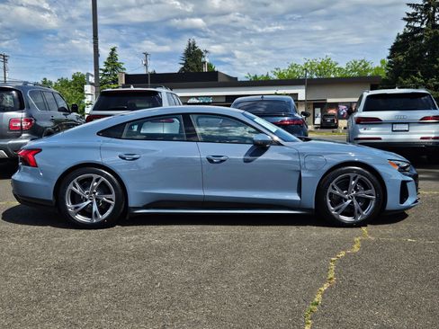 Used 2022 Audi e-tron GT Prestige w/ Prestige Package AWD/4WD image 6