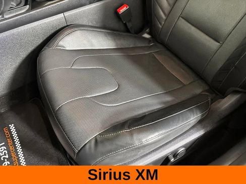 Used 2023 Hyundai Elantra Limited w/ Cargo Package FWD image 15