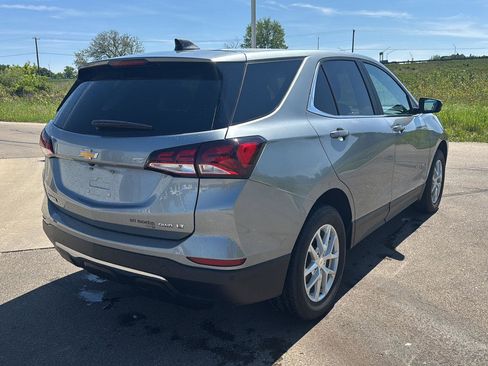 Used 2024 Chevrolet Equinox LT AWD/4WD image 5