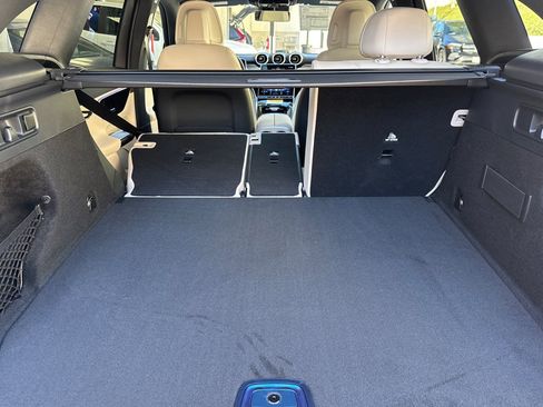 New 2026 Mercedes-Benz GLC 300 4MATIC image 36
