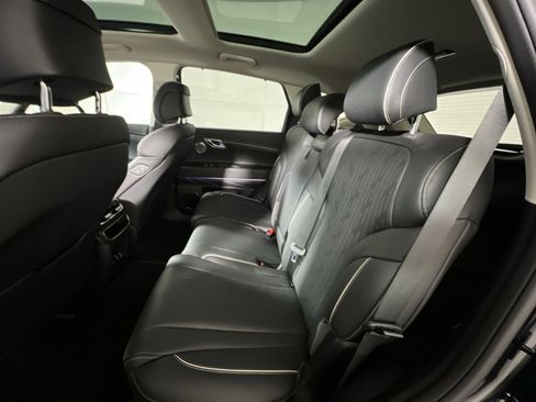 Used 2024 Genesis GV80 2.5T w/ Advanced Package image 25