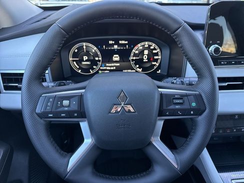 New 2025 Mitsubishi Outlander SEL AWD/4WD image 15