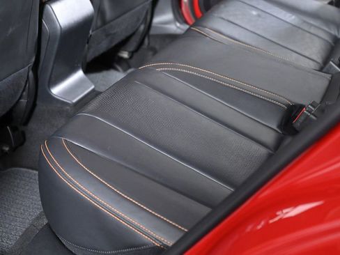 Used 2020 Subaru Crosstrek 2.0i Limited w/ Moonroof Package image 28