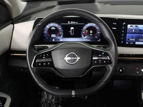 Certified 2023 Nissan Ariya FWD image 21