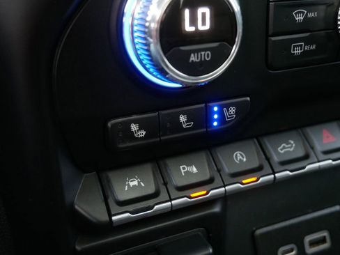 Used 2020 GMC Sierra 1500 SLT w/ SLT Premium Plus Package image 28