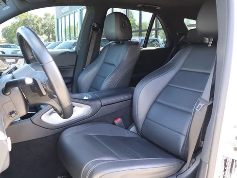 Used 2023 Mercedes-Benz GLE 450 4MATIC image 32