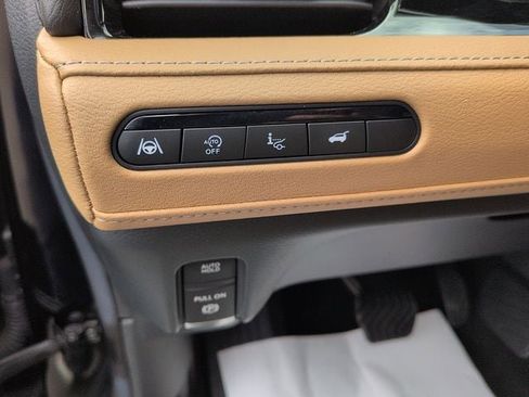 Used 2025 INFINITI QX80 Luxe AWD/4WD image 19