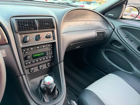 Used 2003 Ford Mustang GT RWD image 38