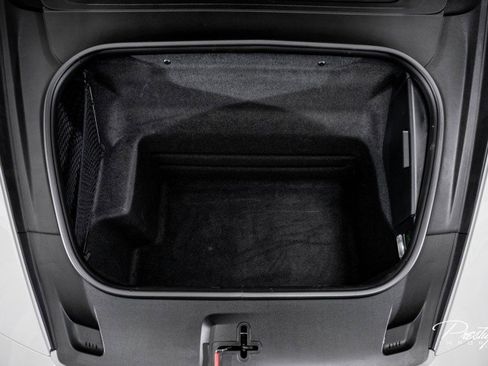 Used 2025 Porsche 911 Turbo image 5