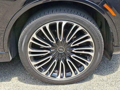 Certified 2024 Lincoln Aviator Black Label AWD/4WD image 8