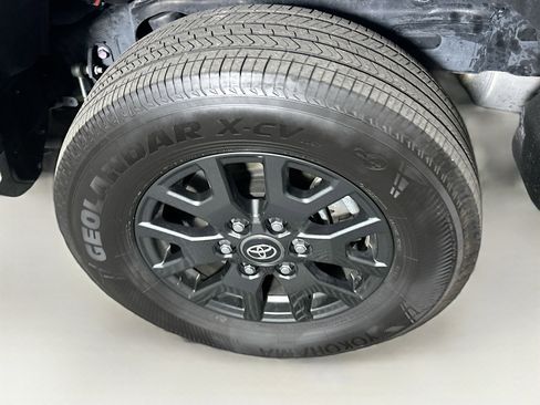 Used 2025 Toyota 4Runner SR5 image 11