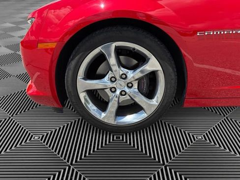 Used 2015 Chevrolet Camaro SS w/ RS Package RWD image 9
