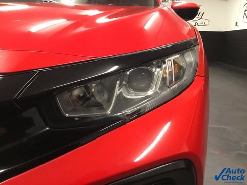 Used 2018 Honda Civic Si image 17
