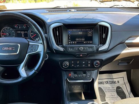 Used 2018 GMC Terrain SLE image 30
