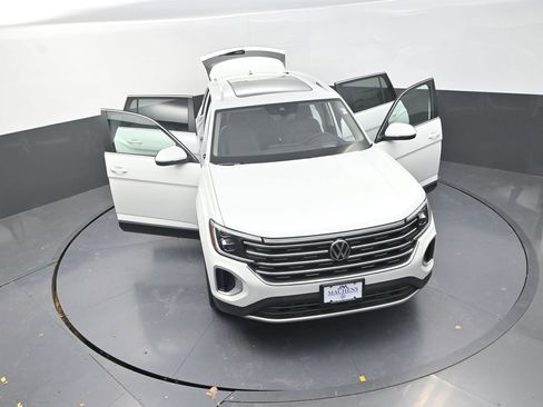 New 2026 Volkswagen Atlas SEL AWD/4WD image 30