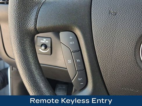 Used 2025 Chevrolet Express 3500 LT w/ LT Preferred Equipment Group RWD image 7