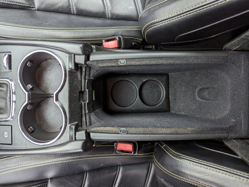 Used 2014 Maserati GranTurismo MC image 26