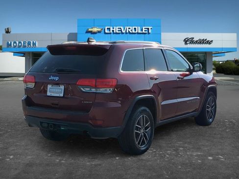 Used 2018 Jeep Grand Cherokee Laredo RWD image 4