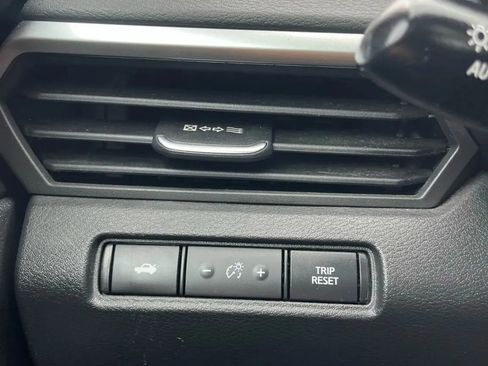 Used 2021 Nissan Altima 2.0 SR image 22