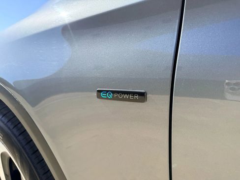 Used 2019 Mercedes-Benz GLC 350e 4MATIC image 9