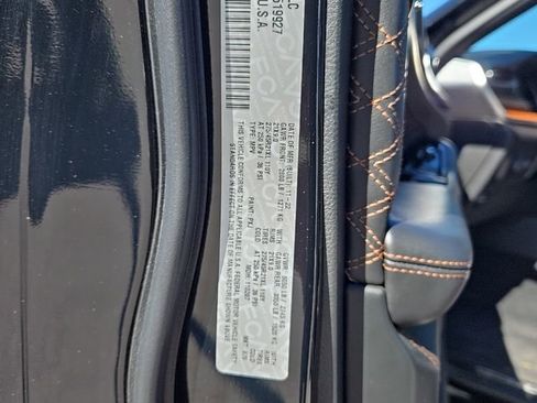 Used 2023 Jeep Grand Cherokee Summit image 15