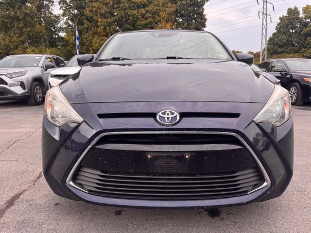 Used 2017 Toyota Yaris iA FWD image 4