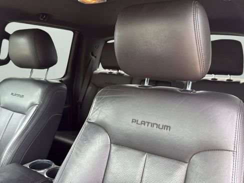 Used 2013 Ford F150 Platinum AWD/4WD image 4