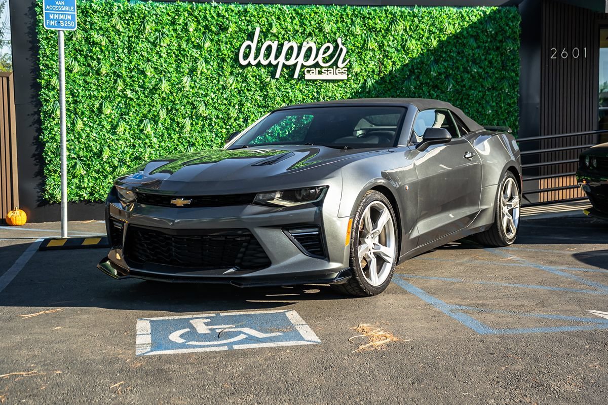 Used 2018 Chevrolet Camaro SS RWD image 10