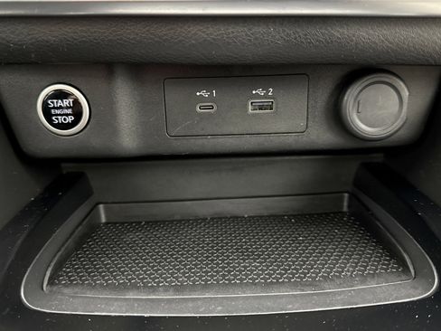 Used 2023 Nissan Rogue SV w/ SV Premium Package image 15